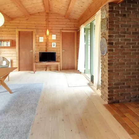 Antoni - 800m From The Sea By Interhome 펜션